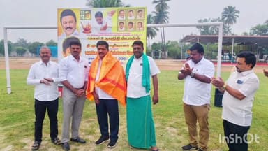 அன்னூர்: உதயநிதி பிறந்த நாளை ஒட்டி அன்னூரில் திமுக பொறியாளர் அணி சார்பில் கிரிக்கெட் போட்டி நடைபெற்றது