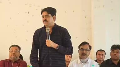 ভাঙড় ১: 'কেউ বলছে মুসলিমরা এক হও কেউ বলছে হিন্দুরা এক হও'ISF ও BJP কে তুলোধোনা শওকত মোল্লার