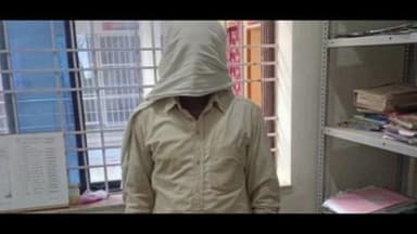 सरैयाहाट: सरैयाहाट पुलिस ने 1 साल से फरार अभियुक्त प्रदीप कुवंर को गिरफ्तार कर न्यायिक हिरासत में भेजा