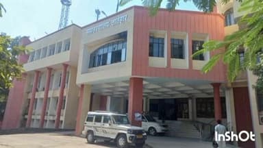 चांदवा: गारू निवासी एक व्यक्ति ने उपायुक्त को आवेदन देकर कार्रवाई की मांग की