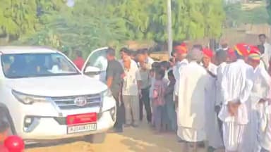 चौहटन: चौहटन क्षेत्र के दौरे पर विधायक आदूराम मेघवाल ने कई कार्यक्रमों में शिरकत की और जनता से मुलाकात की