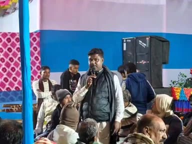 ভাঙড় ১: রক্তদান শিবিরের আগে অন্তিম পর্যায়ের প্রস্তুতি ও সভা করলেন বোদরা অঞ্চল তৃণমূল কংগ্রেস