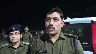 पथरिया: दमोह में सड़क सुरक्षा अभियान तेज: बिना हेलमेट वालों पर कार्रवाई, ज़रूरतमंदों को मुफ्त हेलमेट