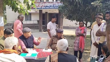 चौसा: चौसा थाना परिसर में शनिवार को लगा जनता दरबार, ज़मीन विवाद के सात मामलों की हुई सुनवाई