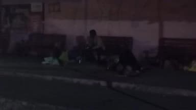 खिरकिया: खिरकिया में सार्वजनिक स्थानों पर अलाव नहीं जले, कलेक्टर के निर्देशों के बाद भी यात्रियों को ठंड से परेशानी