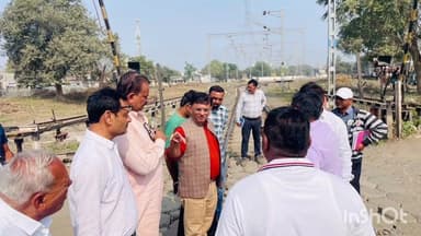 સાવરકુંડલા: રેલ્વે વિભાગના જનહિત મુદ્દાઓ પર ધારાસભ્ય મહેશભાઈ કસવાલા નું સ્થળ નિરીક્ષણ ફાટક મુક્ત શહેર માટે સૂચનો અપાયા.