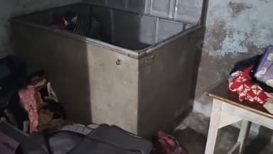 #रसूलाबाद में सेवा निवृत्त फौजी व दारोगा के घर पर चोरी, अज्ञात चोरों ने नगदी व लाखों के जेवरात पार पुलिस ने जांच की शुरू...