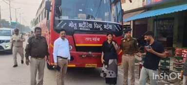 बिधूना: कोतवाली क्षेत्र में निजी बसों के अवैध परिवहन पर हुई कार्रवाई, आठ बसों को किया गया सीज, मचा हड़कंप