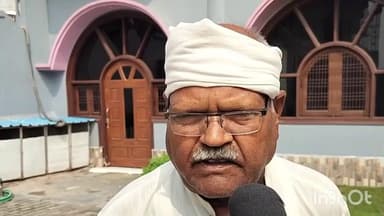 औरैया: दिबियापुर के फफूंद रेलवे स्टेशन पर ट्रेन ठहराव को लेकर समाजसेवी श्री कृष्णा पिछड़ा ने उठाई मांग