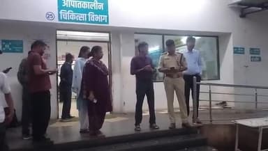 बड़वानी: चकेरी-ठीकरी हाइवे पर मवेशी को बचाने में भोपाल से बड़वानी जा रही बस पलटी, ASP व अन्य अधिकारी पहुंचे