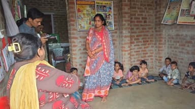 ઝાલોદ: કારઠ ખેડા કેન્દ્રની કામગીરીમાં ગંભીર ક્ષતિઓ જણાતા જિલ્લા પ્રોગ્રામ ઓફિસર દ્વારા કાર્યકર બહેનોને છુટા કરવા સૂચના અપાઈ