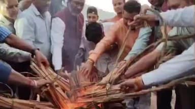 श्रीनगर: मलेथा में माधो सिंह भंडारी की भूमि पर लोक पर्व ईगास का हुआ भव्य आयोजन