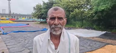 అదిలాబాద్ అర్బన్: ఇచ్చోడ మండలంలో రాత్రి ఆకస్మికంగా కురిసిన భారీ వర్షం.. భారీ నష్టాన్ని మిగిల్చిందని సొయారైతులు ఆవేదన వ్యక్తం చేస్తున్నారు