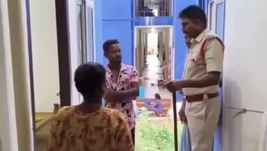 వెంకటగిరిలో  సీఐ ఏవి రమణ ఆధ్వర్యంలో ఆకస్మిక తనిఖీలు.. పత్రాలులేని 16 బైకులు.. 3 ఆటోలు స్వాధీనం