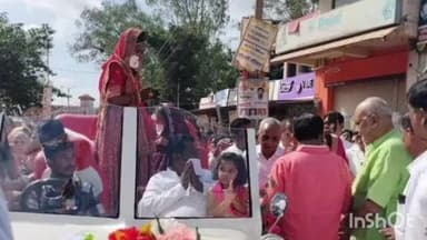 थानखम्हरिया: साजा में जैन समाज की बिटिया मुमुक्षु सुश्री प्रज्ञा छाजेड़ के वरघोड़ा एवं अभिनंदन समारोह में पूर्व मंत्री शामिल हुए