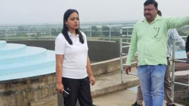 ठीकरी: कलेक्टर ने जल जीवन मिशन के तहत ग्राम विश्वनाथ खेड़ा में जल निगम के कार्यों का निरीक्षण किया