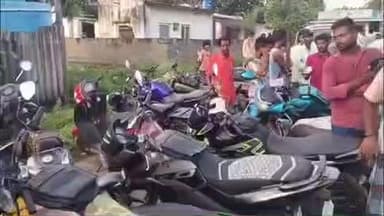 రేణిగుంట అల్లిమెట్ట గ్రామంలో కార్డెన్ అండ్ సెర్చ్ ఆపరేషన్, 18 బైకులు సీజ్ చేసిన పోలీసులు