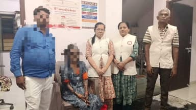 પોરબંદર અભયમ ટીમની સતર્ક કામગીરીથી અજાણી મહિલાનુ પરિવાર સાથે પુનઃમિલન