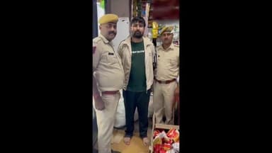 सवाई माधोपुर: सवाई माधोपुर थाना कोतवाली ने ई-सिगरेट के खिलाफ की पहली कार्रवाई, सिगरेट बेचने वाले दुकानदार को किया गिरफ्तार