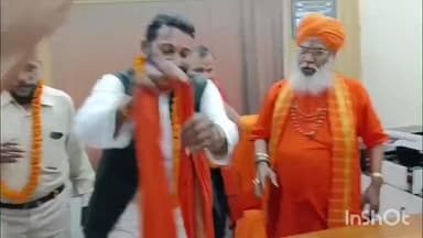 जलालाबाद: महाराणा प्रताप चौक याकूबपुर में लोधी महासभा के कार्यकर्ताओं ने उन्नाव के सांसद साक्षी महाराज का किया जोरदार स्वागत