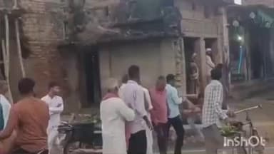 जलालपुर: कुर्की महमूदपुर गांव में हुई मारपीट का वीडियो सोशल मीडिया पर वायरल