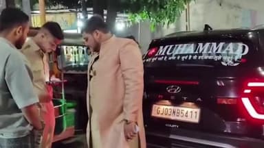 રાજકોટ પૂર્વ: રાજકોટ પોલીસનું એકશન મોડમાં: ચુનારાવાડ ચોક ખાતે બ્લેક ફિલ્મ ઉતારી