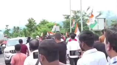 ডিফু বাইপাছত কংগ্ৰেছৰ সভাপতি গৌৰৱ গগৈক উষ্ম আদৰণি জনায় হোজাই জিলা কংগ্ৰেছ কমিটিয়ে