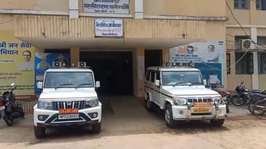 मझौली: मझौली तहसील के अमेडिया में कोटेदार की दबंगई, गरीबों का अनाज काटा, पीड़ितों ने मीडिया से लगाई गुहार