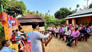 কুমারঘাট: পাবিয়াছড়া BJP মন্ডলের অধীনে ৪ নং বুথে BJP দলের পক্ষ থেকে একটি উঠান সভা অনুষ্ঠিত হয়