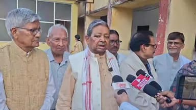 10 दिसंबर को 37% आरक्षण के माग हेतू, राज भवन
के समक्ष कुशवाहा महासभा का महा धरना। तमाम कुशवाहा मेहता दांगी से आह्वान राजभवन चले। राजभवन चले।