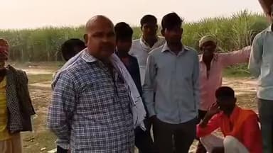 सीतापुर: चौफरा में संदिग्ध अवस्था में घर से लापता किशोरी का शव फांसी के फंदे पर लटका मिला, परिवार ने हत्या की आशंका जताई