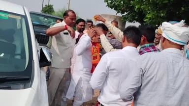 भुसावर: ऊर्जा मंत्री हीरालाल नागर का सिरस मोड पर स्वागत, ग्रामीणों की समस्याएं सुनीं