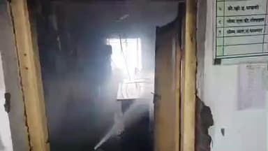 अक्राणी: कस्तुरबा गांधी विद्यालय कार्यालयात भीषण आग....