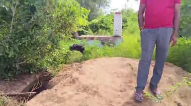 తుంగతుర్తి: సంగెంలో గుప్త నిధుల కోసం తవ్వకాలు కలకలం