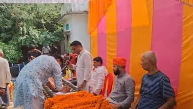 बांसडीह: बकवा ग्राम सभा में सहायक उपकरण पाकर दिव्यांगजन एवं वृद्धजनों के चेहरे खिल उठे