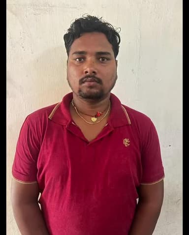 மயிலாப்பூர்: தாம்பரம்: சென்னை பெரும்பாக்கத்தில் உள்ள கடையில் குட்கா விற்பனை செய்த நந்தலாலா குமார் என்பவர் கைது செய்யப்பட்டு அவரிடம் இருந்து குட்கா பறிமுதல் செய்யப்பட்டது