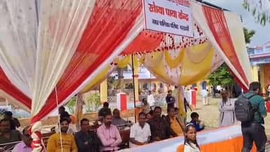 चरखारी: मिनी वृंदावन चरखारी में देवोत्थान एकादशी पर उमड़े श्रद्धालु, गूंज उठा 'जय श्रीकृष्ण' का जयकारा