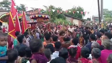 ବୌଦ୍ଧ ସଦର: ଚନ୍ଦ୍ରପୁର ଗ୍ରାମରେ ପ୍ରସିଦ୍ଧ କୈଳାସୀ ଯାତ୍ରାର ଶୁଭାରମ୍ଭ, ଯୋଗଦେଲେ ସହସ୍ରାଧିକ ଶ୍ରଦ୍ଧାଳୁ