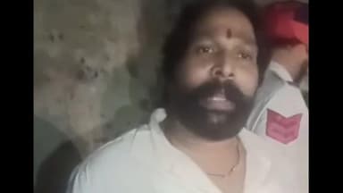 ਜਲੰਧਰ 1: ਮਗਦੂਪੁਰੇ ਵਿਖੇ ਕਵਾਟਰਾਂ ਦੇ ਵਿੱਚ ਤਿੰਨ ਪ੍ਰਵਾਸੀ ਲਿਆ ਕੇ ਆਏ ਕੁਾਰਟਰ ਚ ਇੱਕ ਕੁੜੀ ਹੋਇਆ ਹੰਗਾਮਾ