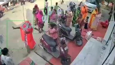 बड़गांव: अंबामाता में परिवार पर हमले के विरोध में पीड़ित परिवार ने कलेक्ट्रेट पर किया प्रदर्शन, जान से मारने की धमकी देने का आरोप