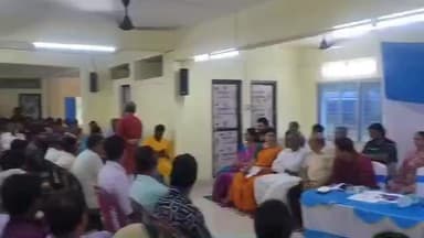 সবং: সবংয়ে BLA-2 এবং বুথ সভাপতিদের নিয়ে বৈঠকে সেচমন্ত্রী মানস রঞ্জন ভুঁইয়া