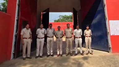 ବରଗଡ: ଜିଲ୍ଲା କାରାଗାରରେ ଅନୁଷ୍ଠିତ ହେଲା ଜେଲ ପ୍ୟାରେଡ