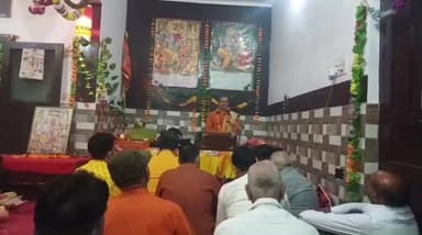 शाहजहांपुर: शास्त्री नगर कॉलोनी में राम कथा का भव्य समापन, राम–रावण युद्ध और रामराज्याभिषेक का भावपूर्ण चित्रण किया गया