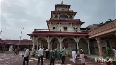 નડિયાદ: નડિયાદ સંતરામ મંદિર ખાતે લીલી પરિક્રમાનો શુભારંભ.