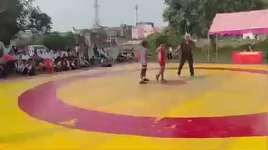 बागपत में यूपी स्टेट चैंपियनशिप कुश्ती प्रतियोगिता के तहत वाराणसी चैंपियनशिप का आयोजन हुआ