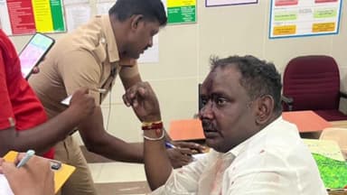 திருவள்ளூர்: தனது நிலத்தில் மதுபானம் அருந்தி ரகளையில் ஈடுபட்டவர்களை தட்டி கேட்ட  வழக்கறிஞர்  மீது தாக்குதல்