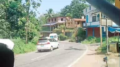 കോട്ടയം: ഏറ്റുമാനൂരിനും തവളക്കുഴിക്കുമിടയിൽ നിയന്ത്രണം വിട്ട ബൈക്ക് കാറിൽ ഇടിച്ചു കയറി അപകടം