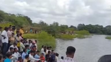 जिंतूर: कुऱ्हाडी येथील तलावात दहेगाव येथील युवकाचा बुडून मृत्यू ; एन.डी.आरएफ पथकाने शोधला मृतदेह