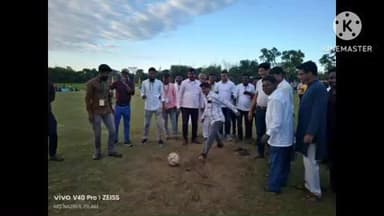 ইলামবাজার: ইলামবাজার ব্লকের মঙ্গলডিহি অঞ্চল শ্রীরামপুর অগ্রগামী সংঘের পরিচালনায় ফুটবল প্রতিযোগিতার চূড়ান্ত ফাইনাল অনুষ্ঠিত হয়