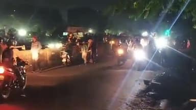 आदित्यपुर गम्हरिया: गम्हरिया: जेवियर स्कूल मार्ग पर सड़क हादसा, नेक्सों कार की टक्कर से वेगन आर पलटी